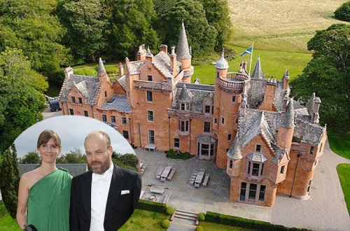 Bu milyarderin 11 qəsri və malikanəsi var - FOTO