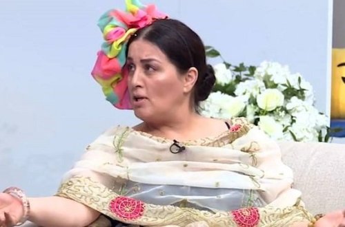 Elza Seyidcahandan canlı efirdə kobud SƏHV