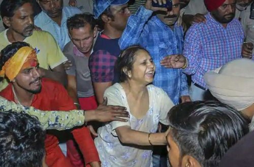 Qatar insan kütləsinin içindən keçdi: 61 ölü, 72 yaralı - FOTOLAR