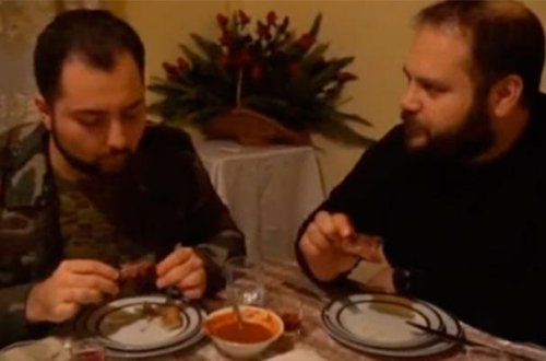 Bakıda restoranda adı “Qırmızı kitab”a düşən heyvan əti verilib - Video