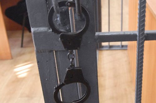 Prokurorluğunun sabiq əməkdaşına hökm oxundu