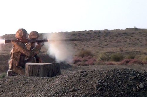 Ordumuzun motoatıcı bölmələrinin təlim atışları - FOTO/VİDEO