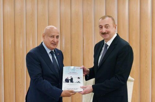 Prezident İlham Əliyev ISESCO-nun baş direktoru ilə görüşdü - FOTO