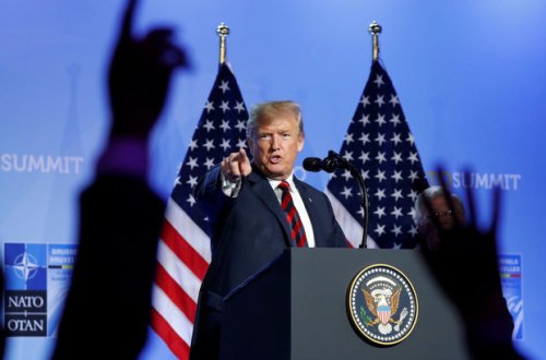 Rusiyalı politoloq: ABŞ regionda Bakını seçir