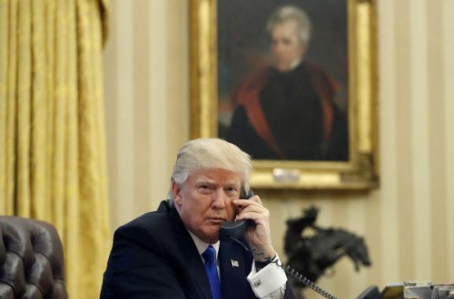 Trampın neçə telefonu var? - AĞ EV AÇIQLADI