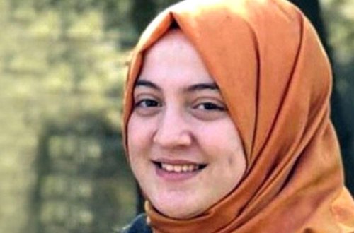 Türkiyədə rəzalət: 3 kişiylə münasibətdə olan hicablı qadın uşağının kimdən olduğunu bilmir - VİDEO - FOTO