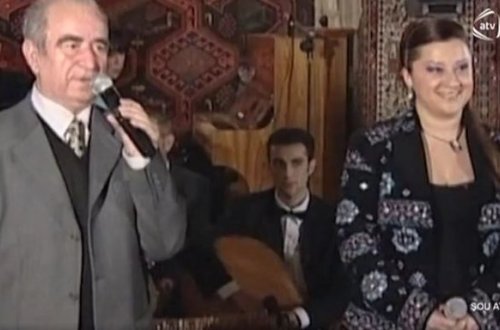 Xatirə İslamın arxiv görüntüləri üzə çıxdı: Toyda ona görün nə hədiyyə verdilər - VİDEO