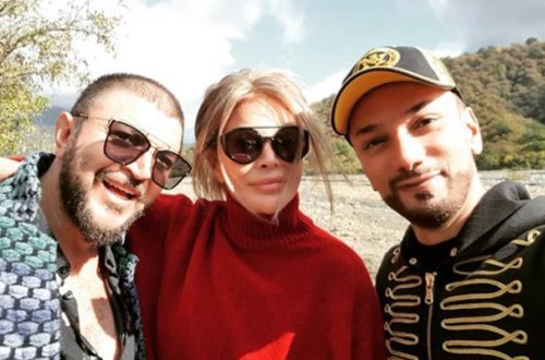 Aygün Rəhim və Faiqlə “ortada qaldı” oynadı - Video