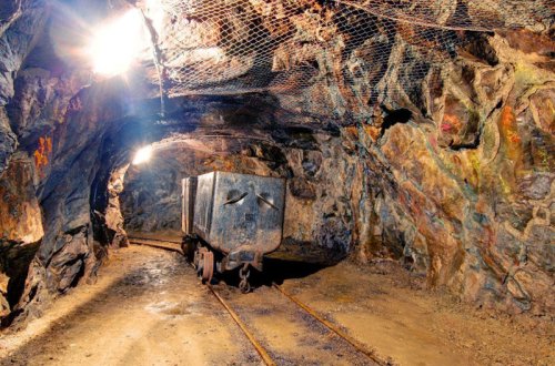 Rusiya şirkəti Ermənistandakı qızıl mədənini satır