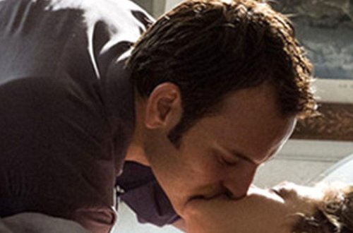 Pornoqrafik səhnələri çox olan film qınandı - FOTO