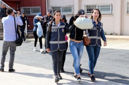 Türkiyədə fahişəlik edən azərbaycanlı qadınlar tutulub