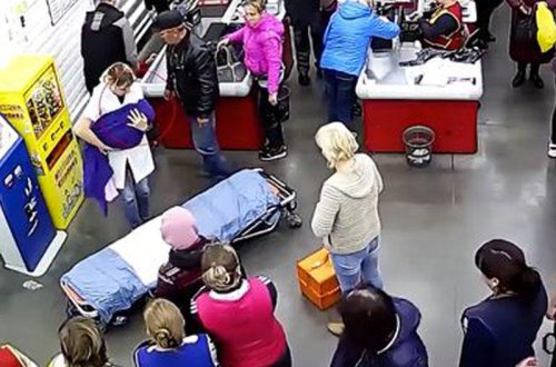 Qadın supermarketdə doğdu - Anbaan VİDEO - FOTO