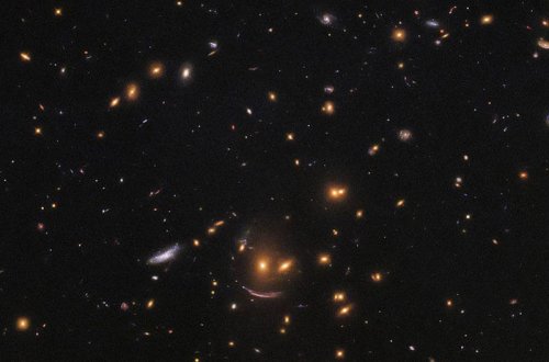 Kainatın ən bəxtəvər yeri tapıldı - FOTO