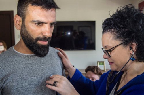 Beyin xərçəngindən ölən oğlunun ürəyini 27 yaşlı gəncə bağışladı - VİDEO+FOTOLAR