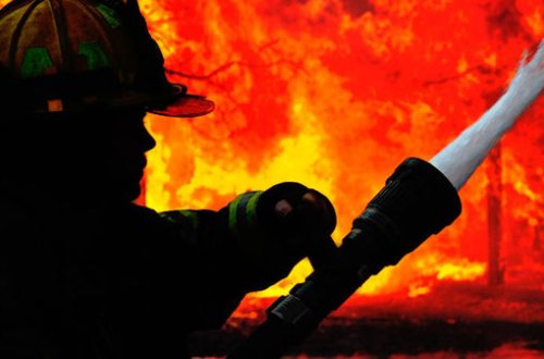 Bakıda qoca qadını öldürüb, evini yandırdılar - YENİLƏNİB + VİDEO