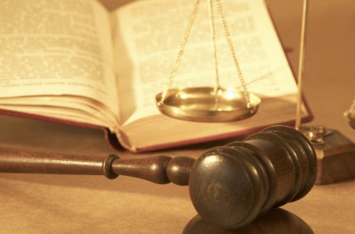 Gəncə Dispanserinin baş həkiminə cinayət işi açıldı