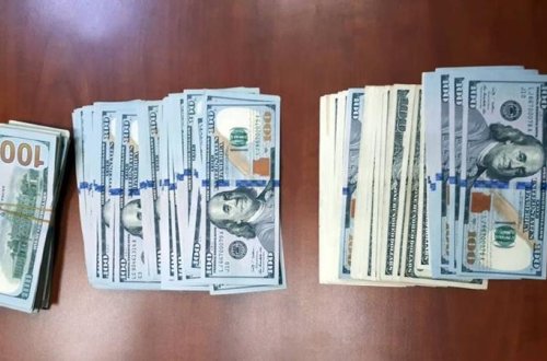 Azərbaycan vətəndaşının alt paltarından 20 min dollar çıxdı – FOTO