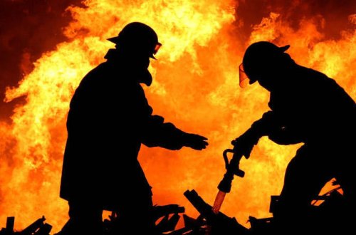 Azərbaycanda dəhşətli yanğın: beş nəfər ölüb - TƏFƏRRÜAT + YENİLƏNİB