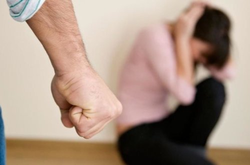 Bakıda qadın kirayə qaldığı evdə öldürüldü