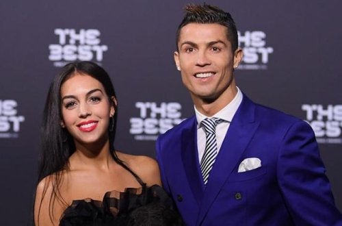 Ronaldo nişanlandı - Fotolar