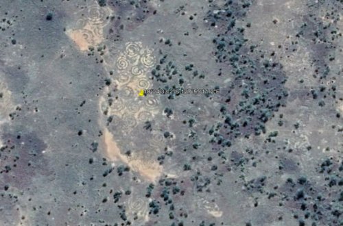 Avstraliya səhrasında sirli işarələr tapıldı – Fotolar