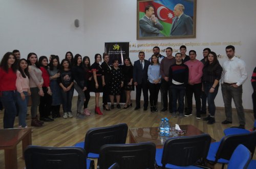“Kamillik zirvəsi” adlı sənədli filmin növbəti təqdimatı keçirildi