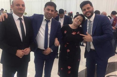 Zaur Kamal ailəsi ilə foto paylaşdı