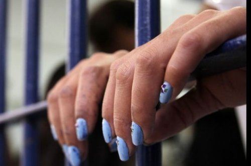 Vəkil: Fədayə Laçınla birlikdə həbs olunan qadın vərəmdir