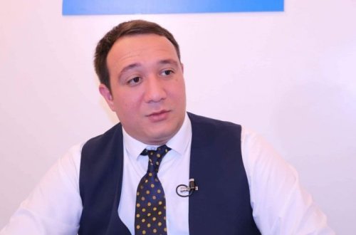 Azərbaycan polisi Əli Kərimlini saxladı, elə onu “saxlayan”ların acığına...