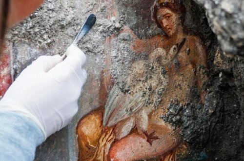 Pompeydə yataq otağından qədim erotik rəsm tapıldı - FOTO