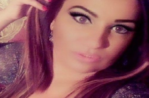 AZƏRBAYCANIN İLK DOLUBƏDƏNLİ MODELİNDƏN YENİ FOTOLAR – VİDEO