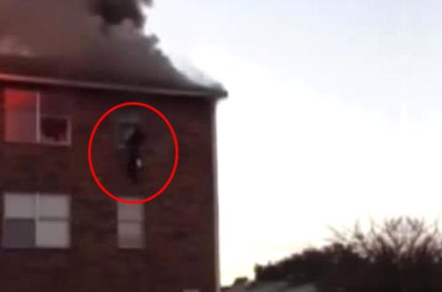 Ana körpəsini 3-cü mərtəbədən atdı - ANBAAN VİDEO