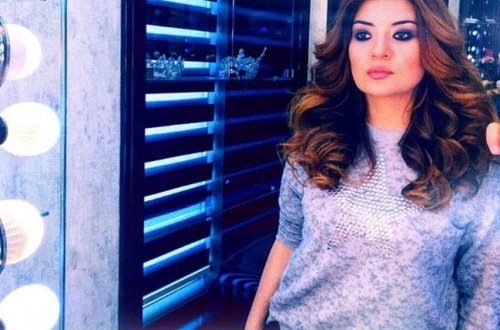 İnanılmaz olay - 35 yaşlı azərbaycanlı müğənni nənə oldu - FOTOLAR