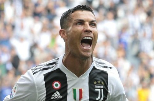 Ronaldu rekorda imza atdı - VİDEO