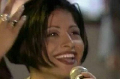 90-cı illərin məşhur müğənnisi son halı ilə hər kəsi TƏƏCCÜBLƏNDİRDİ - FOTO