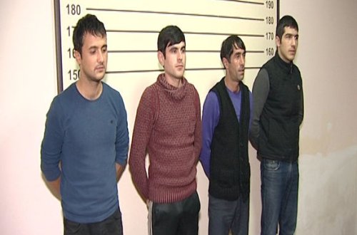 Sumqayıtda avtomobillərdən oğurluq edən şəxslər saxlanılıb - FOTO