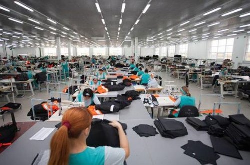 Geyim və əczaçılıq məhsullarının istehsalı azalıb