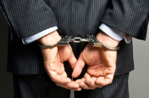 Ədliyyə Nazirliyinin eksperti həbs edildi