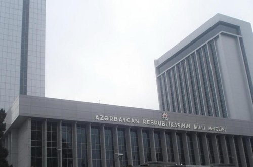 Milli Məclisdə rayonlarda yaşayanlarla bağlı VACİB TƏKİF