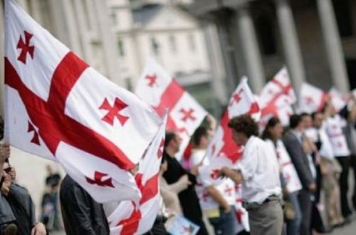 Gürcüstan prezidentini seçir