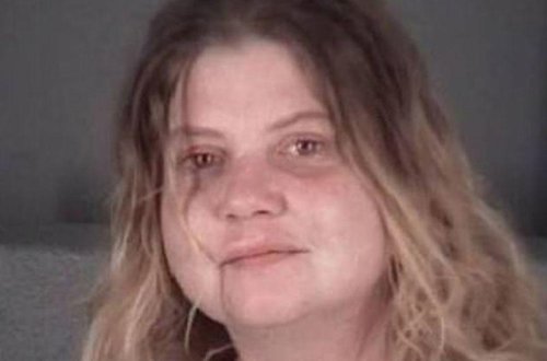 Qız yatmaq təklifini rədd edən oğlanı döydü - Kuryoz olay - FOTO