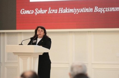 İcra başçısının i̇şdən çıxarılan qadın müavi̇ni̇nə maaşsız vəzi̇fə veri̇ldi̇