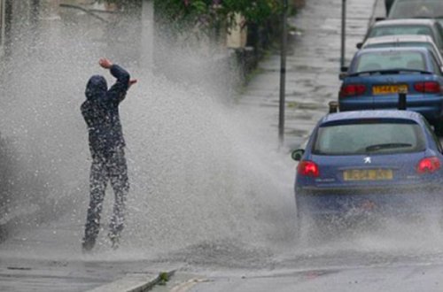 Söyüş, yoxsa cərimə? – Sürücü və piyadalara xəbərdarlıq - VİDEO