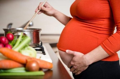 Bu meyvəni yeyən hamilə qalır