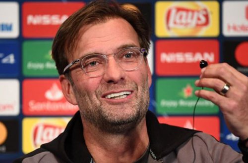 “Səsin çox erotikdir...” - Kloppdan tərcüməçiyə+Video