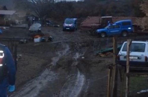 Ölkədə dəhşətli qətl - Bacı torpaq üstündə qardaşını öldürdü