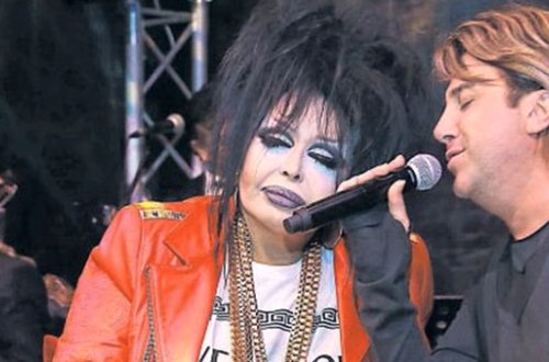 Bülent Ersoy vəliəhdini açıqladı — FOTO
