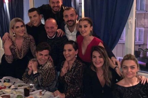Demet Akalın boşandığı əri ilə barışdı +FOTOLAR