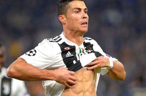 ''Ronaldu hər kəsin bəyəndiyi qadın kimidir, ona aşiqəm