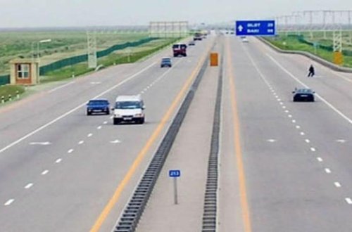 Gürcüstandan Bakıya gələn avtomobildə faciə - SƏRNİŞİN OTURDUĞU YERDƏ ÖLDÜ